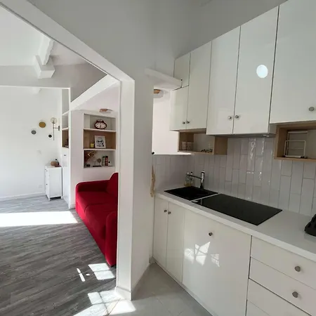 Holiday home Charming 3-bedroom House With Terrace Near Paris