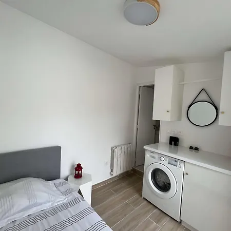 Holiday home Charming 3-bedroom House With Terrace Near Paris Antony