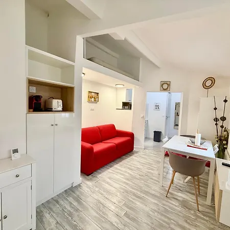 Charming 3-bedroom House With Terrace Near Paris אנטוני